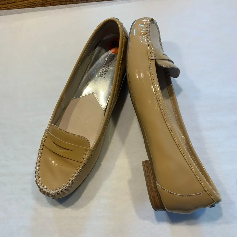 Michael Kors Nude Patent Leather Penny Loafers 9.5